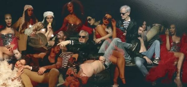 ★★★★ Crítica: Looking for Andy recria espírito de Andy Warhol com Studio 54 inflável na Praça Roosevelt em parceria Reino Unido – Brasil