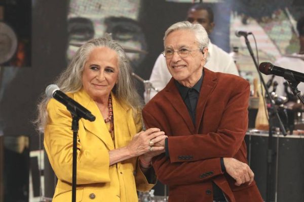 Público vai às lágrimas com Caetano Veloso e Maria Bethânia no Caldeirão com Mion