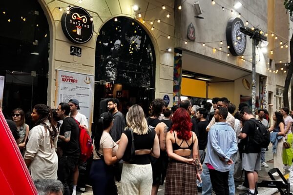 BALANÇO | A primavera que trouxe 30 mil pessoas à Praça Roosevelt