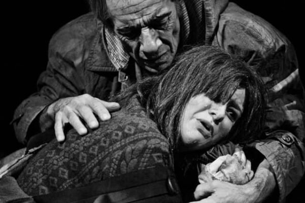 Os Satyros, hoje: 37 anos