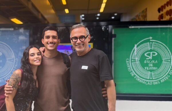 𝐎 𝐚𝐦𝐨𝐫 𝐭𝐚𝐦𝐛𝐞́𝐦 𝐭𝐞𝐦 𝐩𝐫𝐨𝐧𝐭𝐮𝐚́𝐫𝐢𝐨