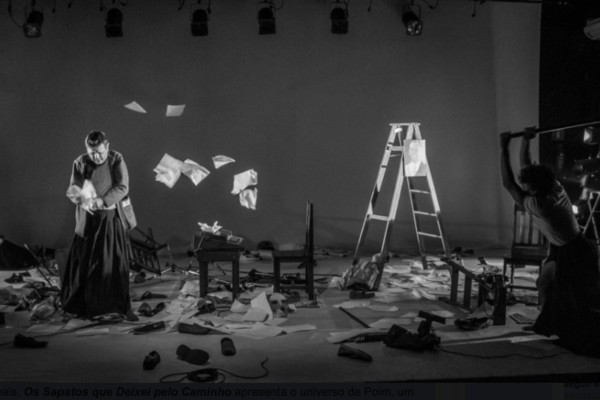 OPINIÃO | Os sapatos que deixamos pelo caminho