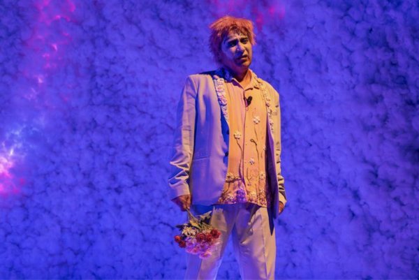 Quando o teatro reorganiza o mundo