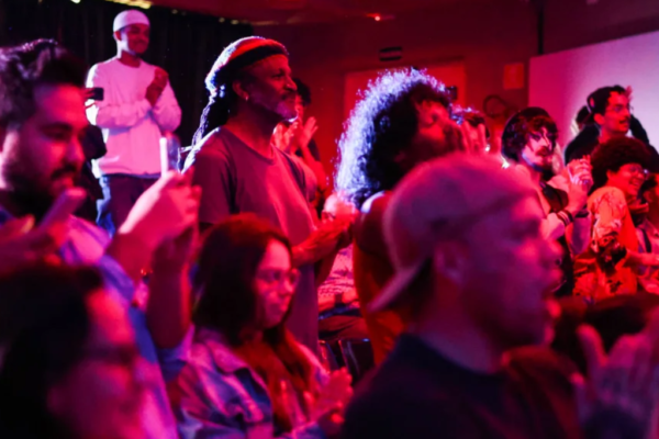 OS AMARELOS | Narrar o Mundo