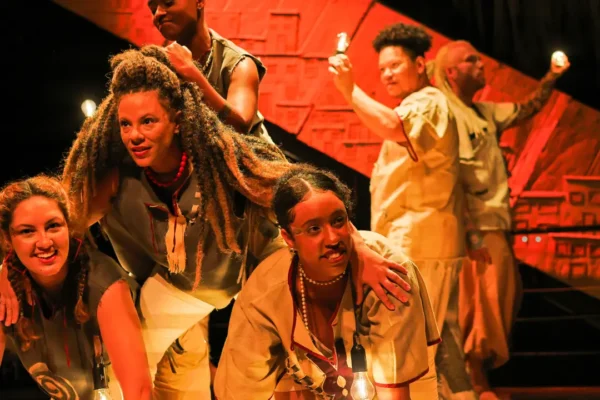 BRAVO | SP Escola de Teatro vira faculdade: o que isso significa para o setor artístico?