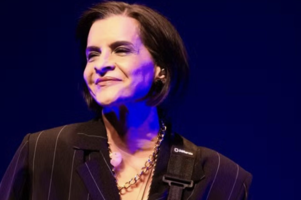 Marina Lima: o que permanece quando tudo passa